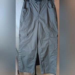 Miss Post Women's XL Grey Cargo Capris NWT